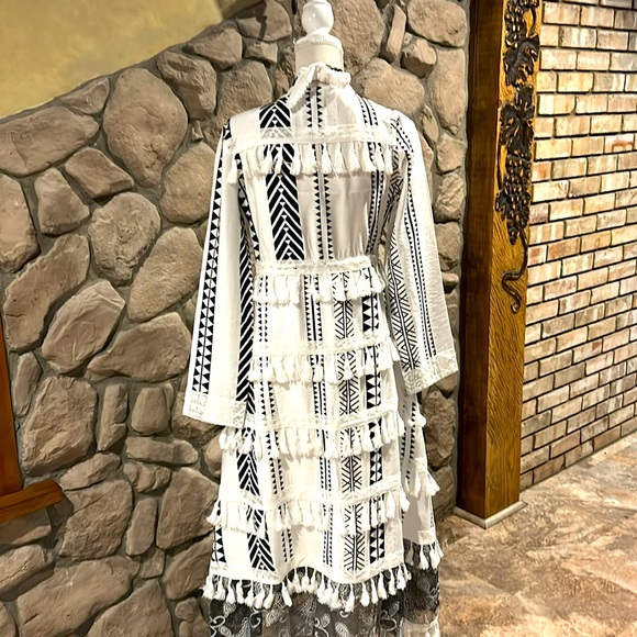NWT Adore Bohemian Black and White Tassel Cardigan - Picture 3 of 3